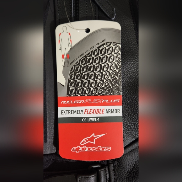 Motorcycle Riding Jacket - Picture 9 of 11